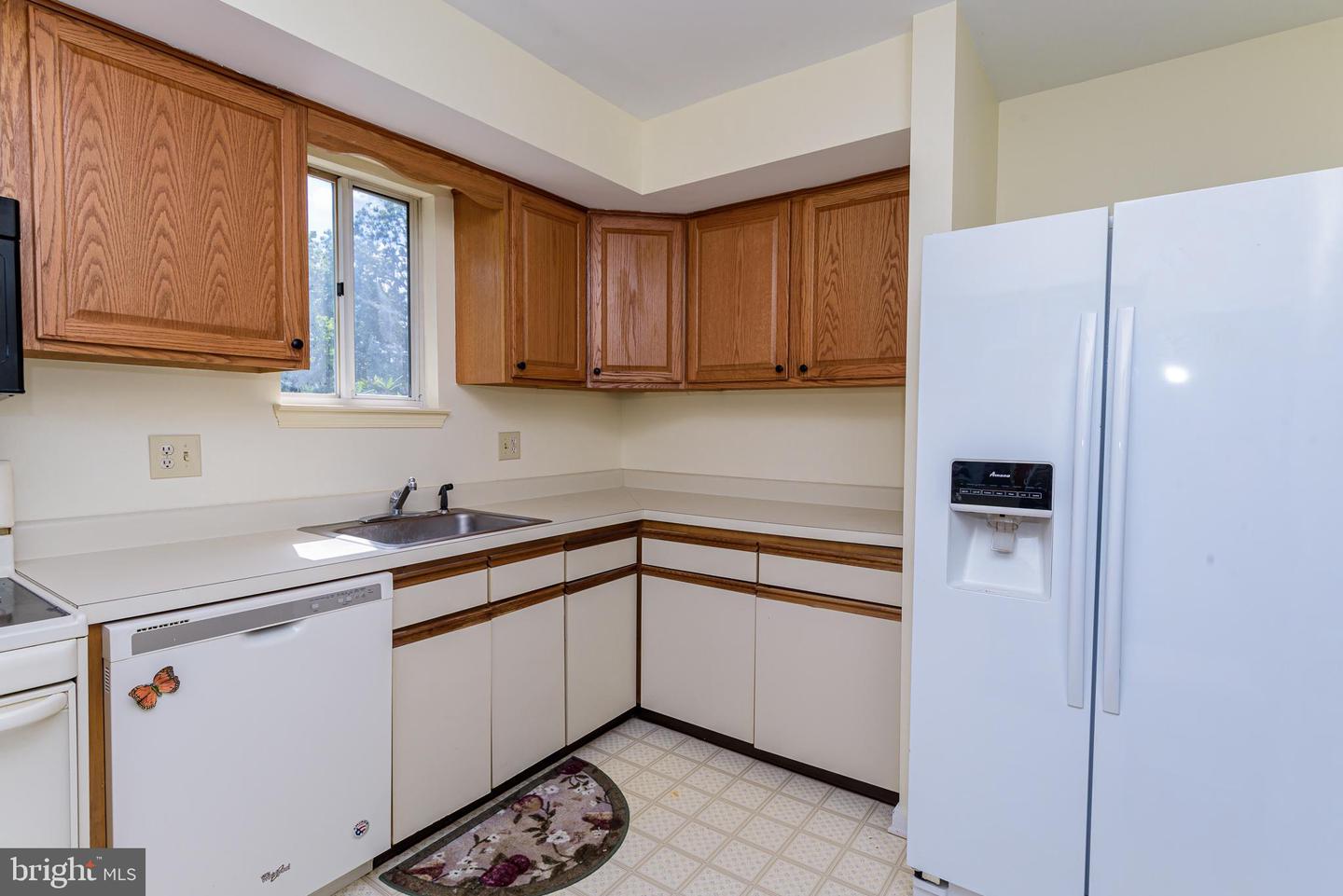 1004 Heron Ct Property Photo 15