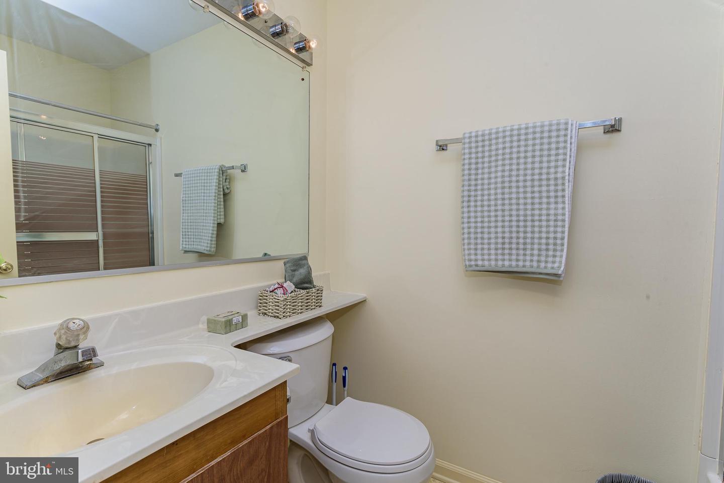1004 Heron Ct Property Photo 21