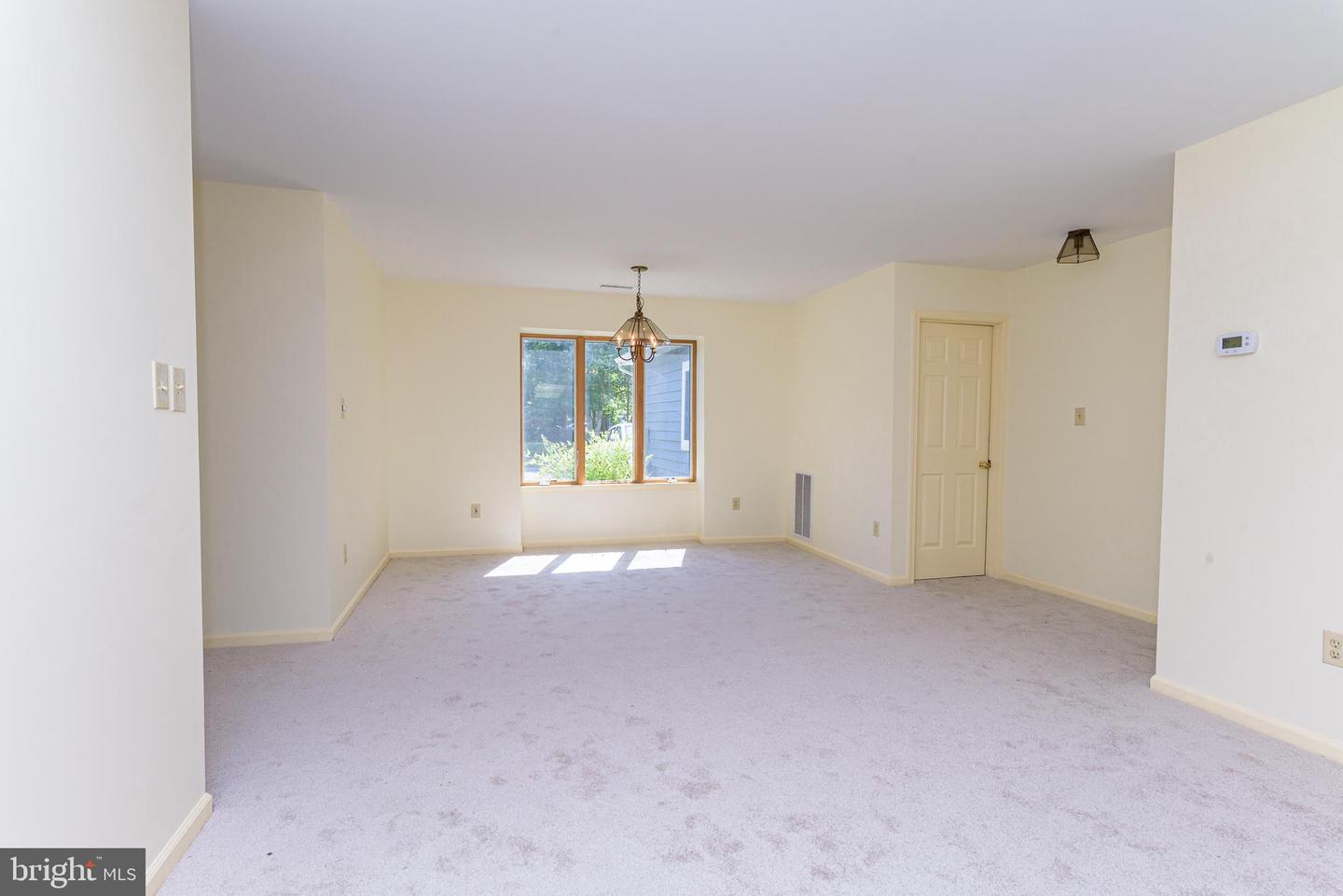 1004 Heron Ct Property Photo 42