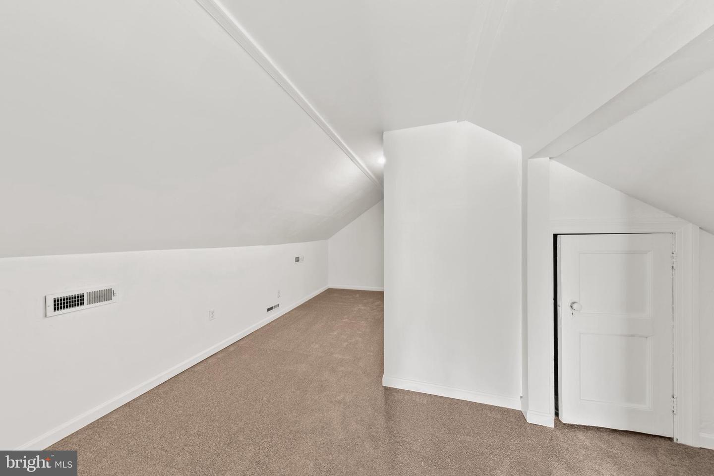 209 Louise Ave Property Photo 30