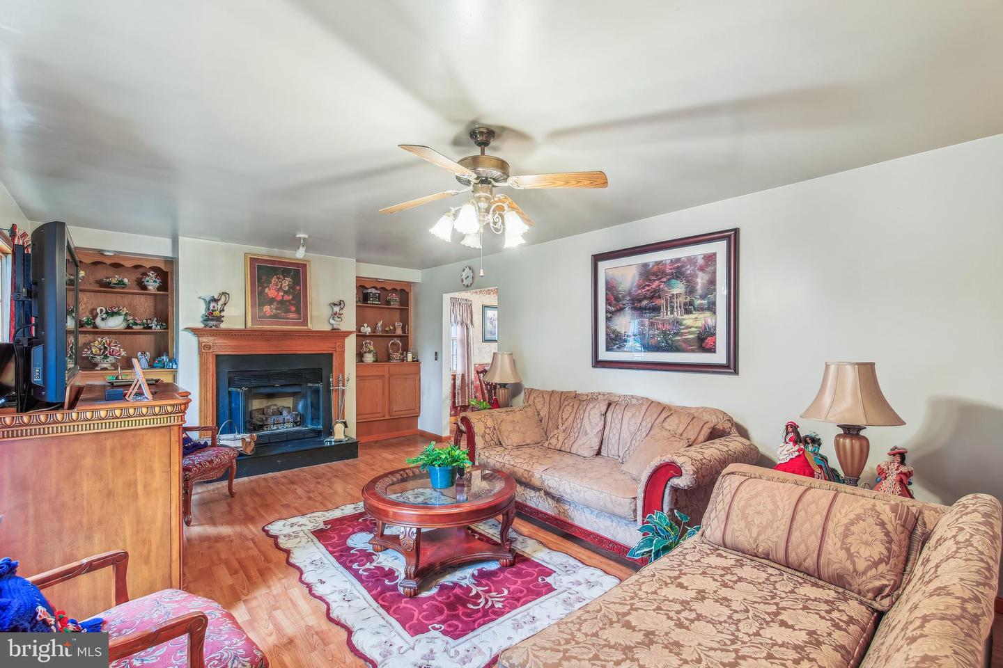 30883 Ward Rd Property Photo 5