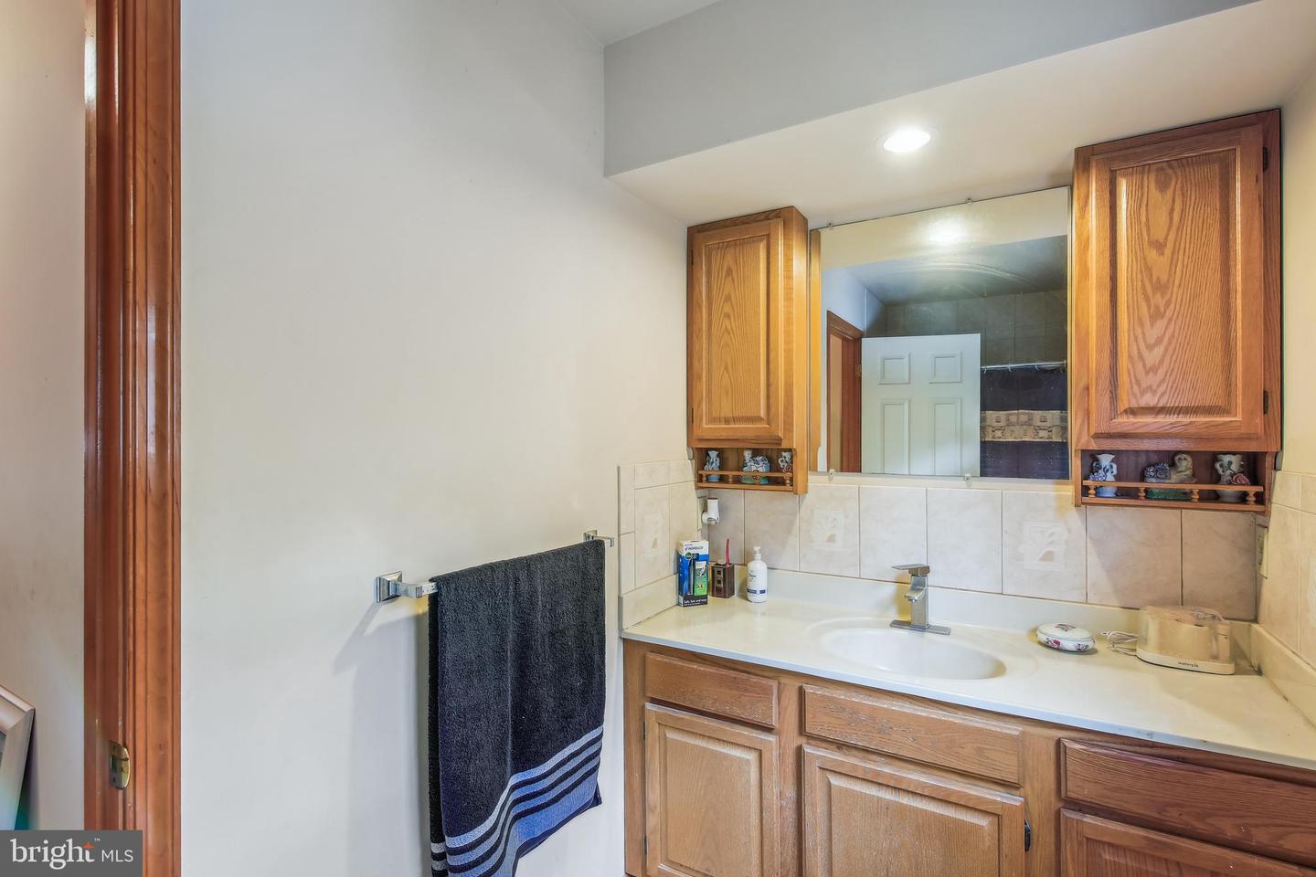 30883 Ward Rd Property Photo 32