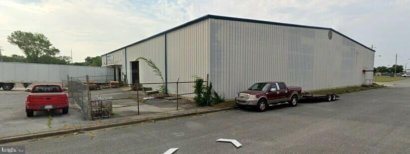118 W Lincoln Ave Property Photo 19