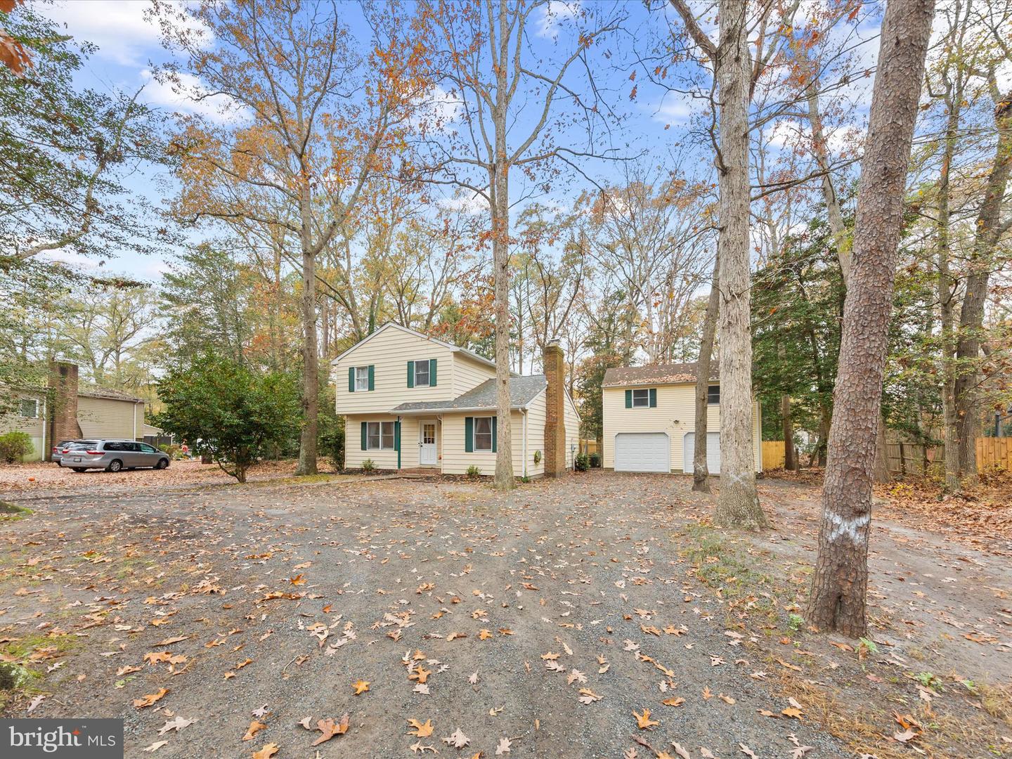 5892 Kirknewton Dr Property Photo 2