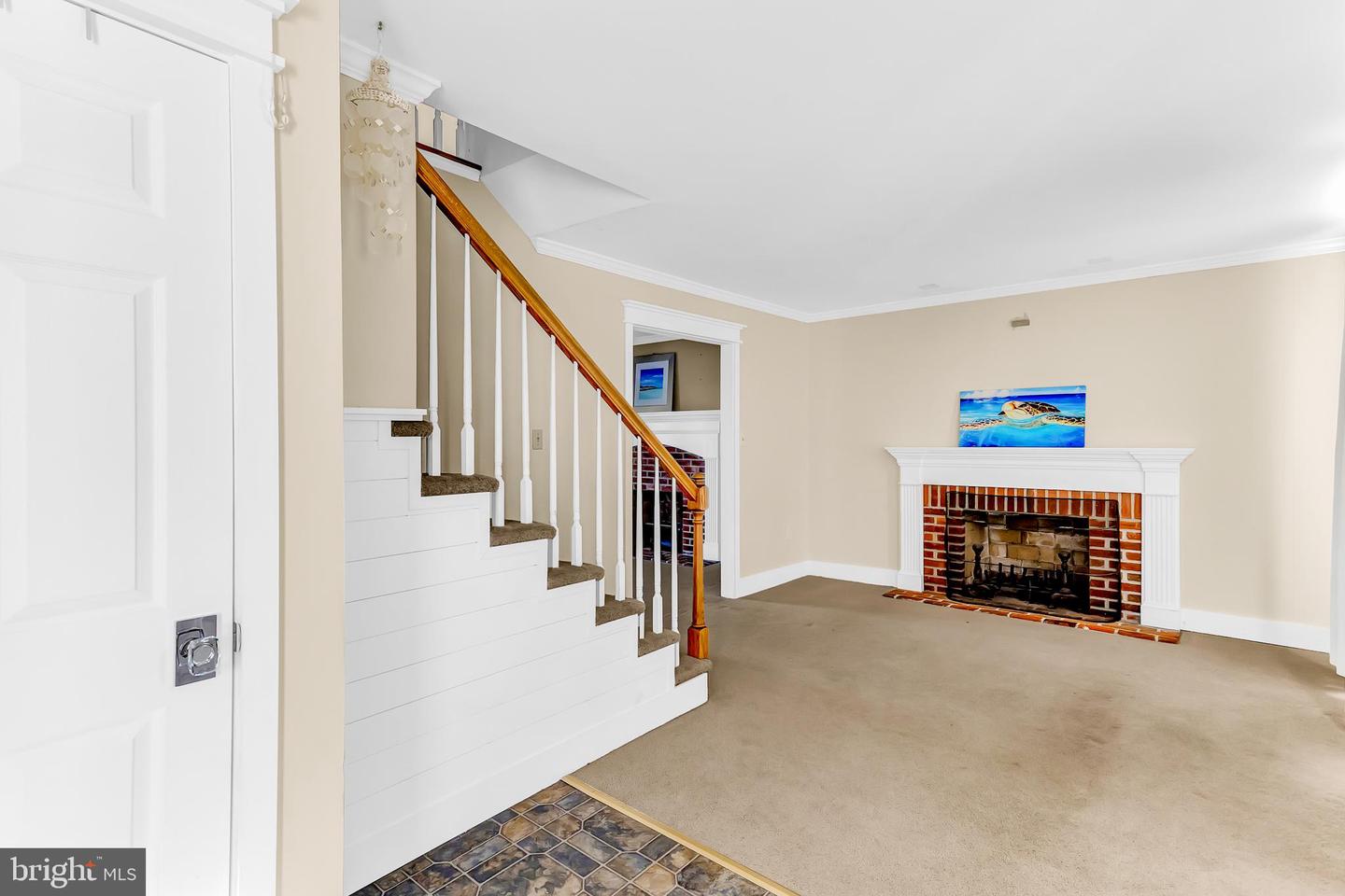 1119 Granbys Run Property Photo 4