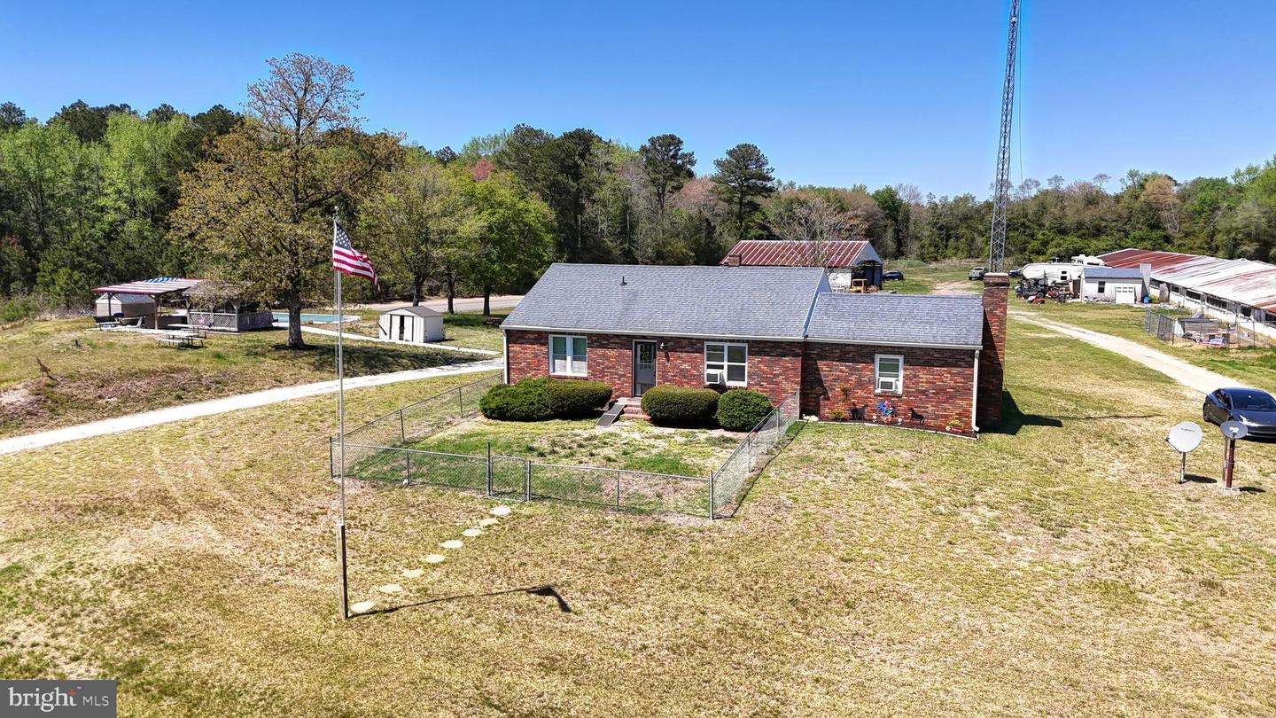 33096 Johnson Rd Property Photo 2