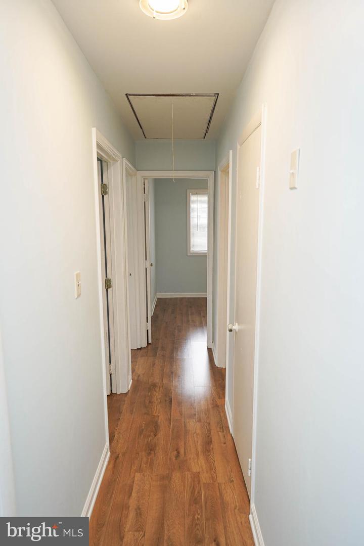 28144 Stanford Rd Property Photo 11