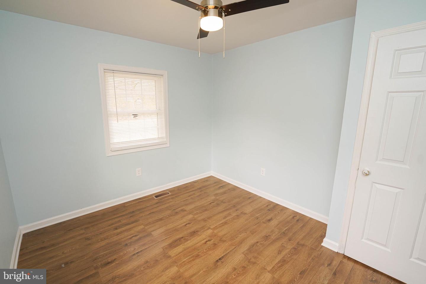 28144 Stanford Rd Property Photo 12