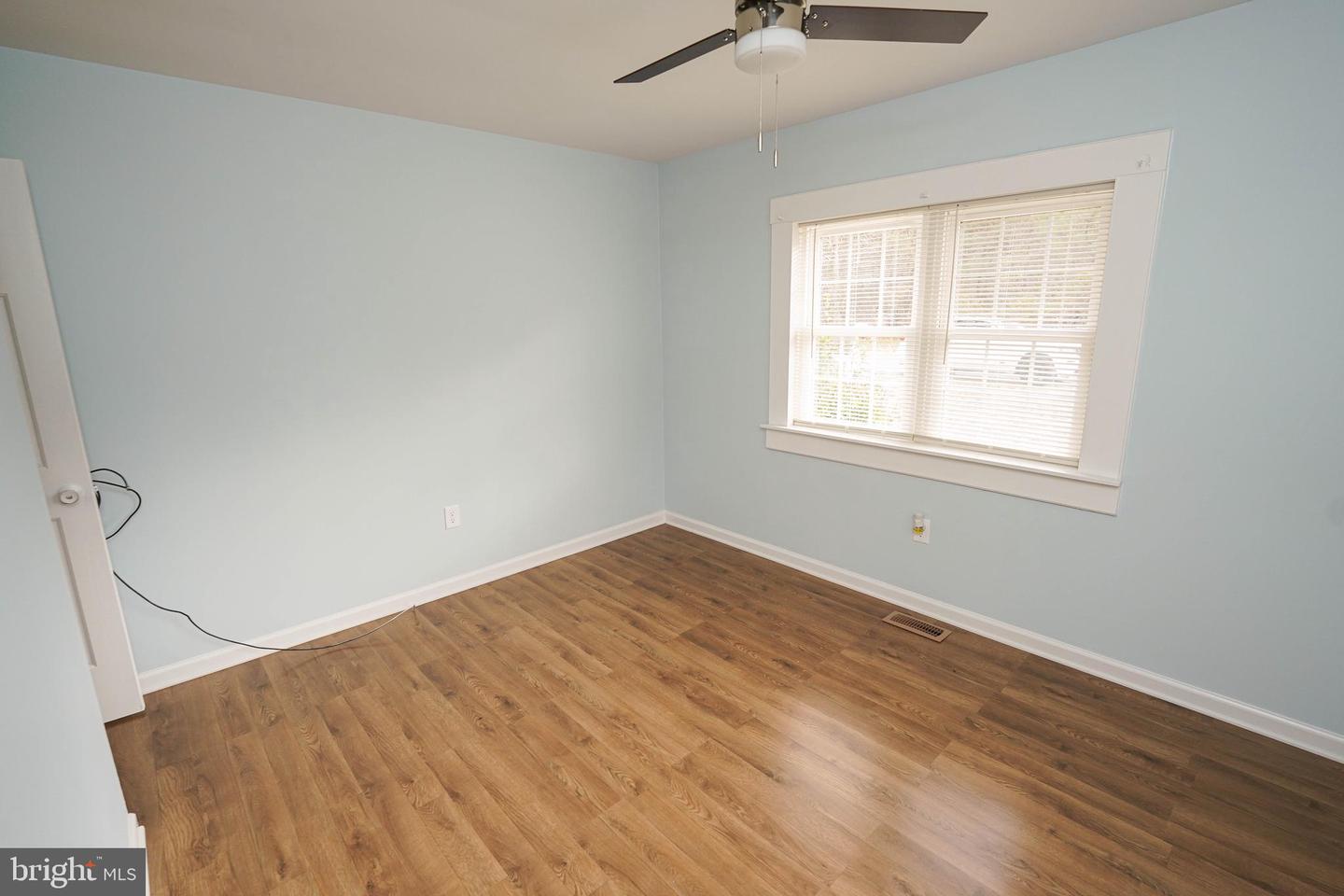 28144 Stanford Rd Property Photo 20