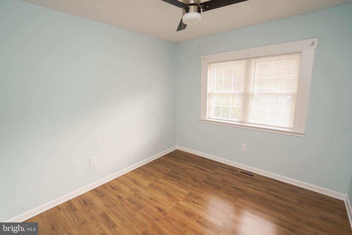 28144 Stanford Rd Property Photo 24