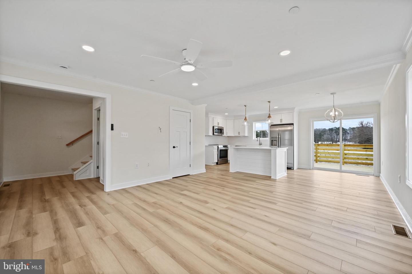 107 Highland Ave Property Photo 3