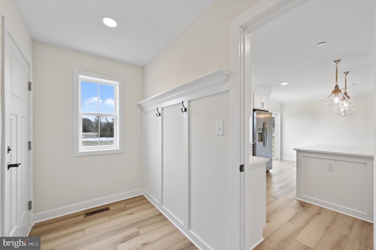 107 Highland Ave Property Photo 8