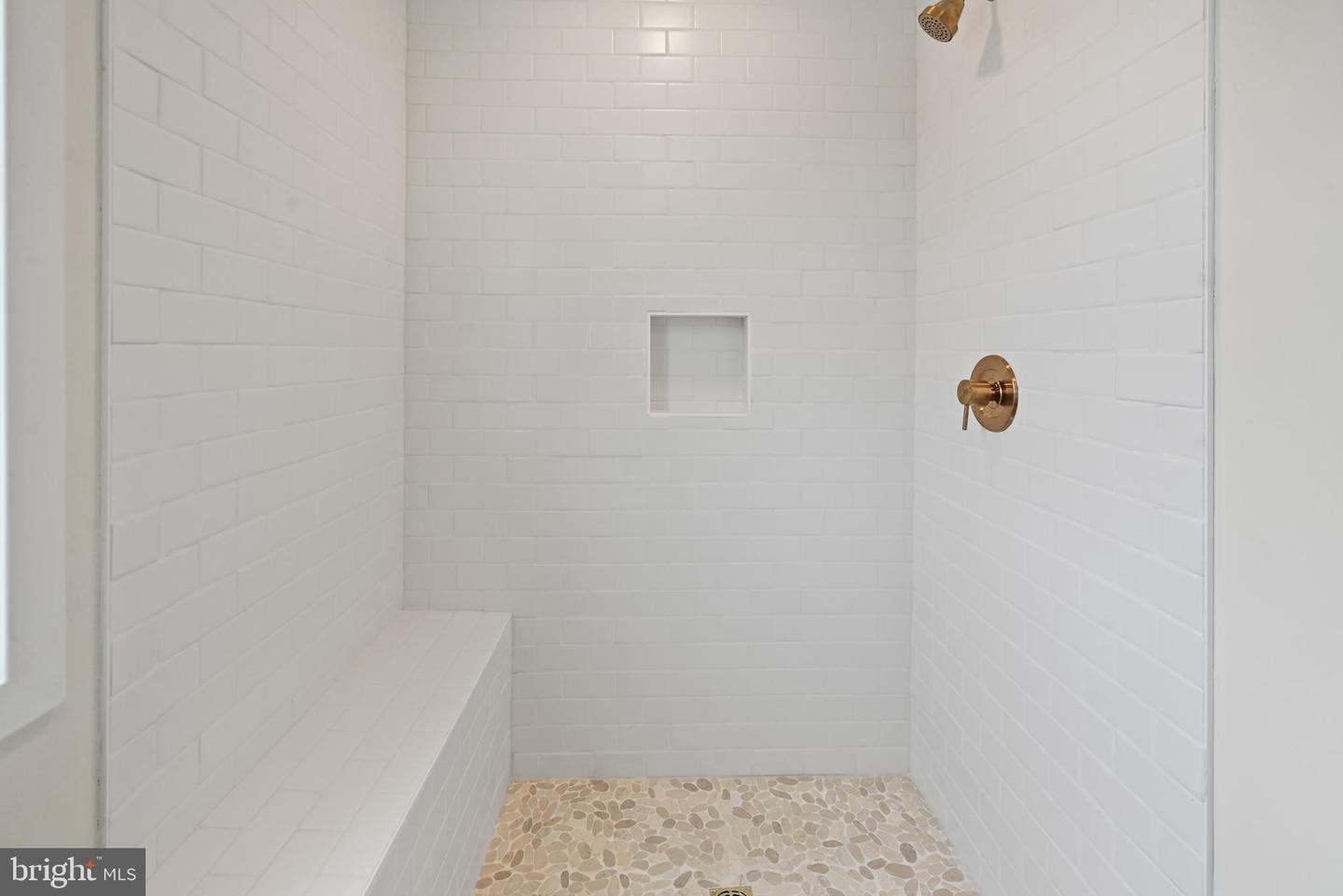 107 Highland Ave Property Photo 13