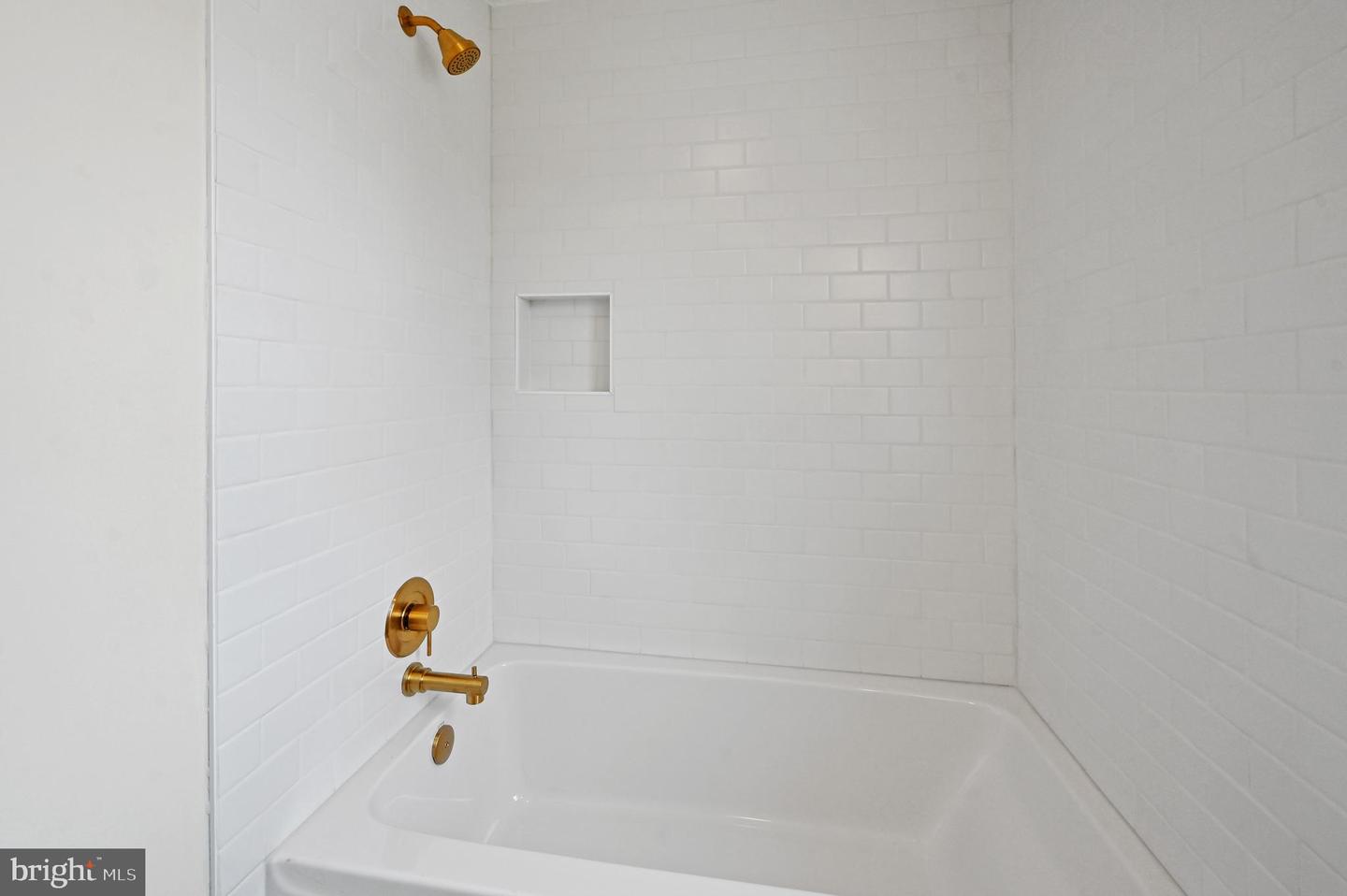 107 Highland Ave Property Photo 17