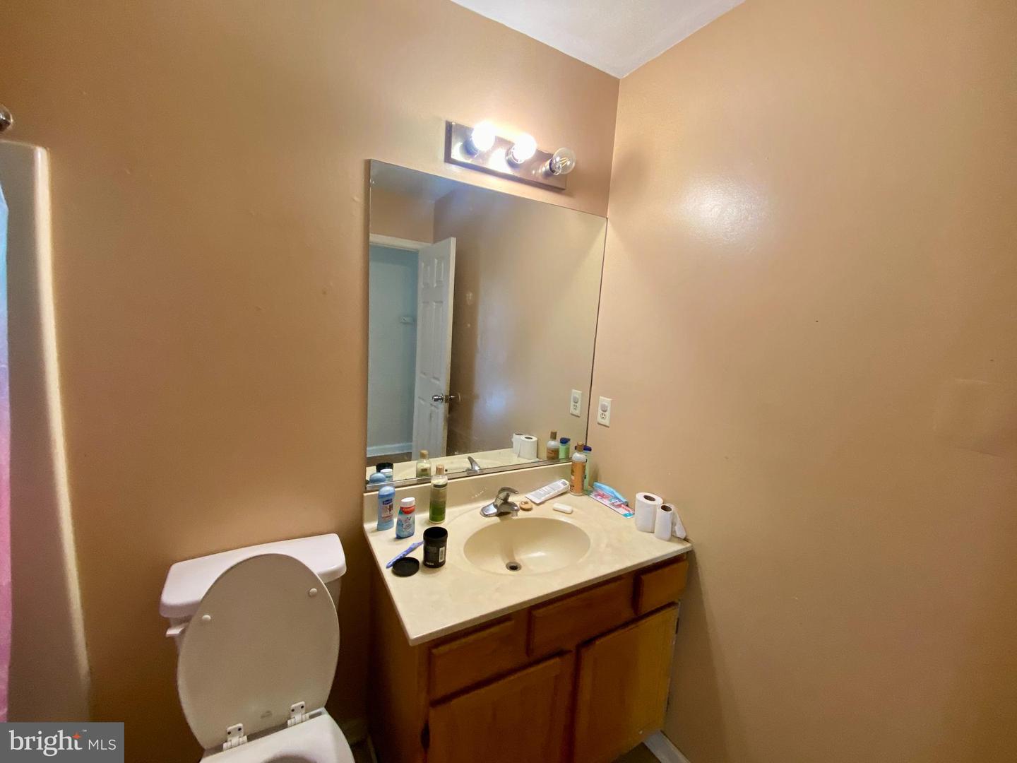 411 Dover St Property Photo 11