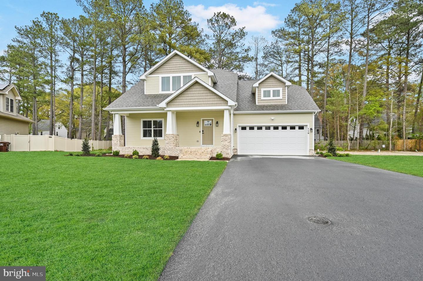 116 Holly Hill Ct Property Photo 1