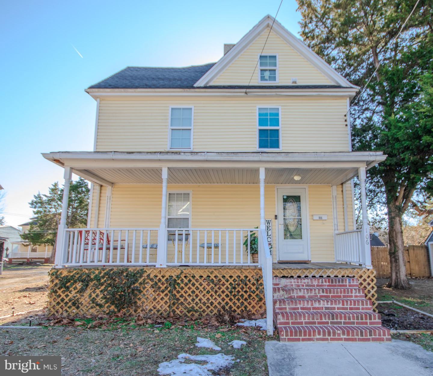 106 W Philadelphia Ave Property Photo