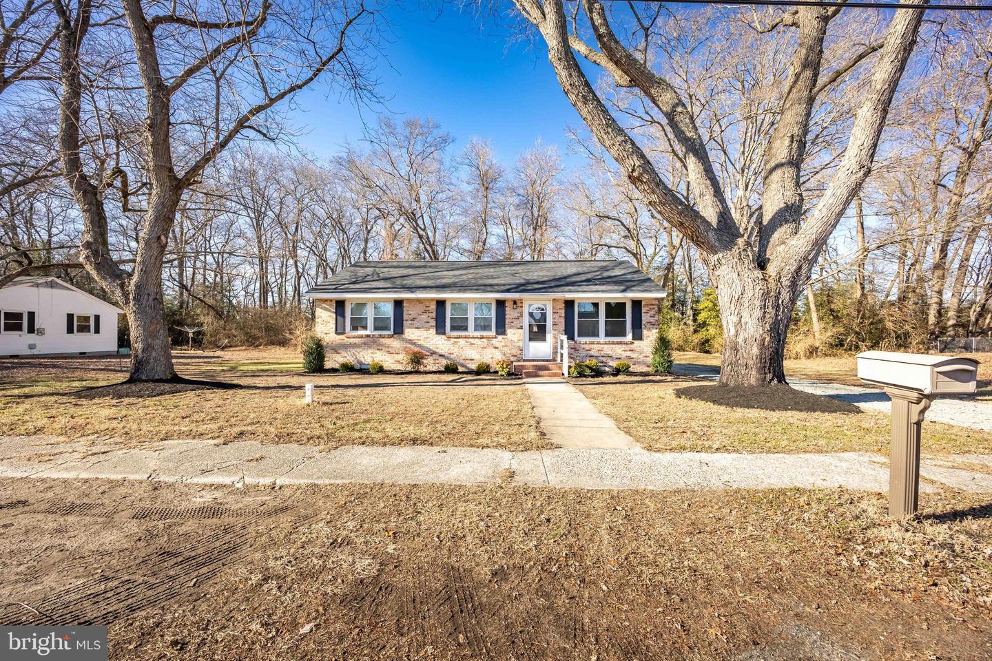 312 Autumn Ter Property Photo