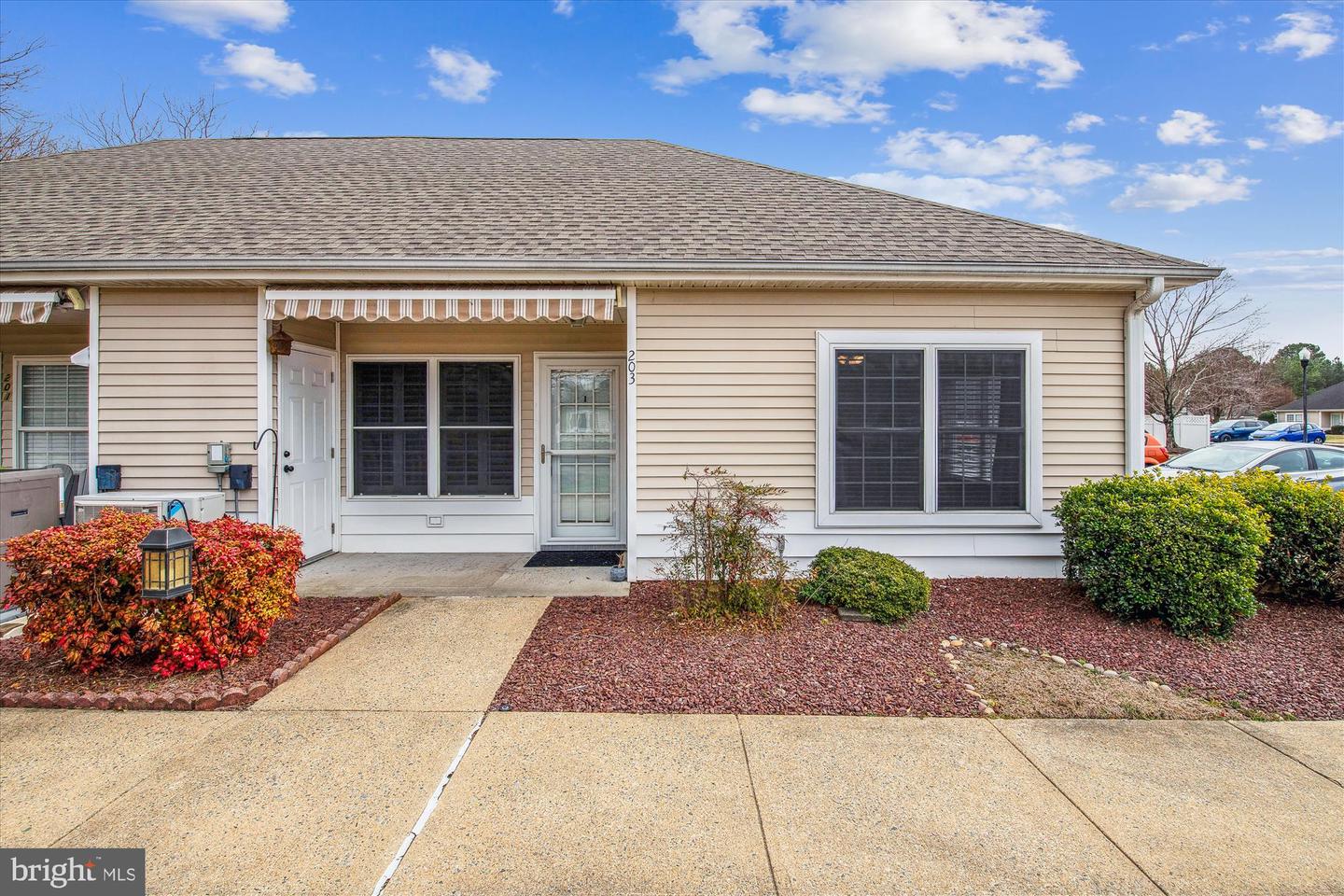 Avalon Retirement Comm Real Estate Listings Main Image