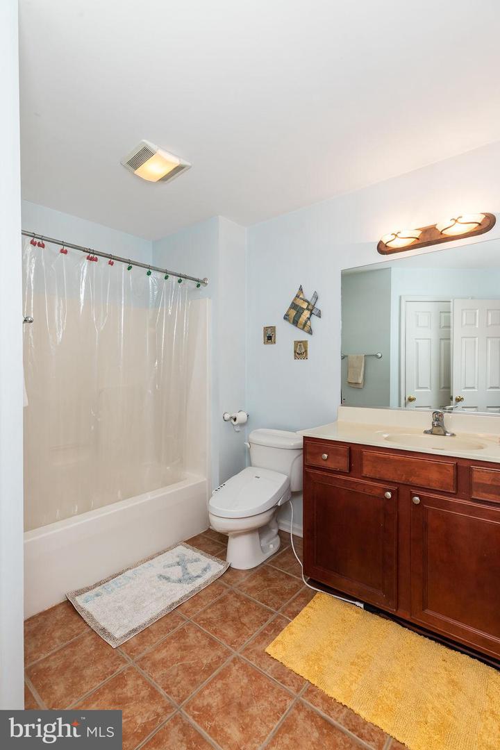 111 Nina Ln Property Photo 23