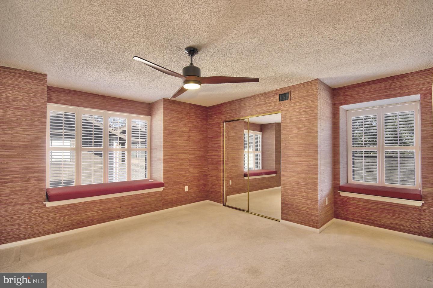 231 Canal Park Dr #a-200 Property Photo 7