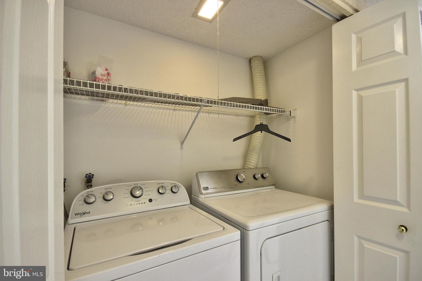 231 Canal Park Dr #a-200 Property Photo 17
