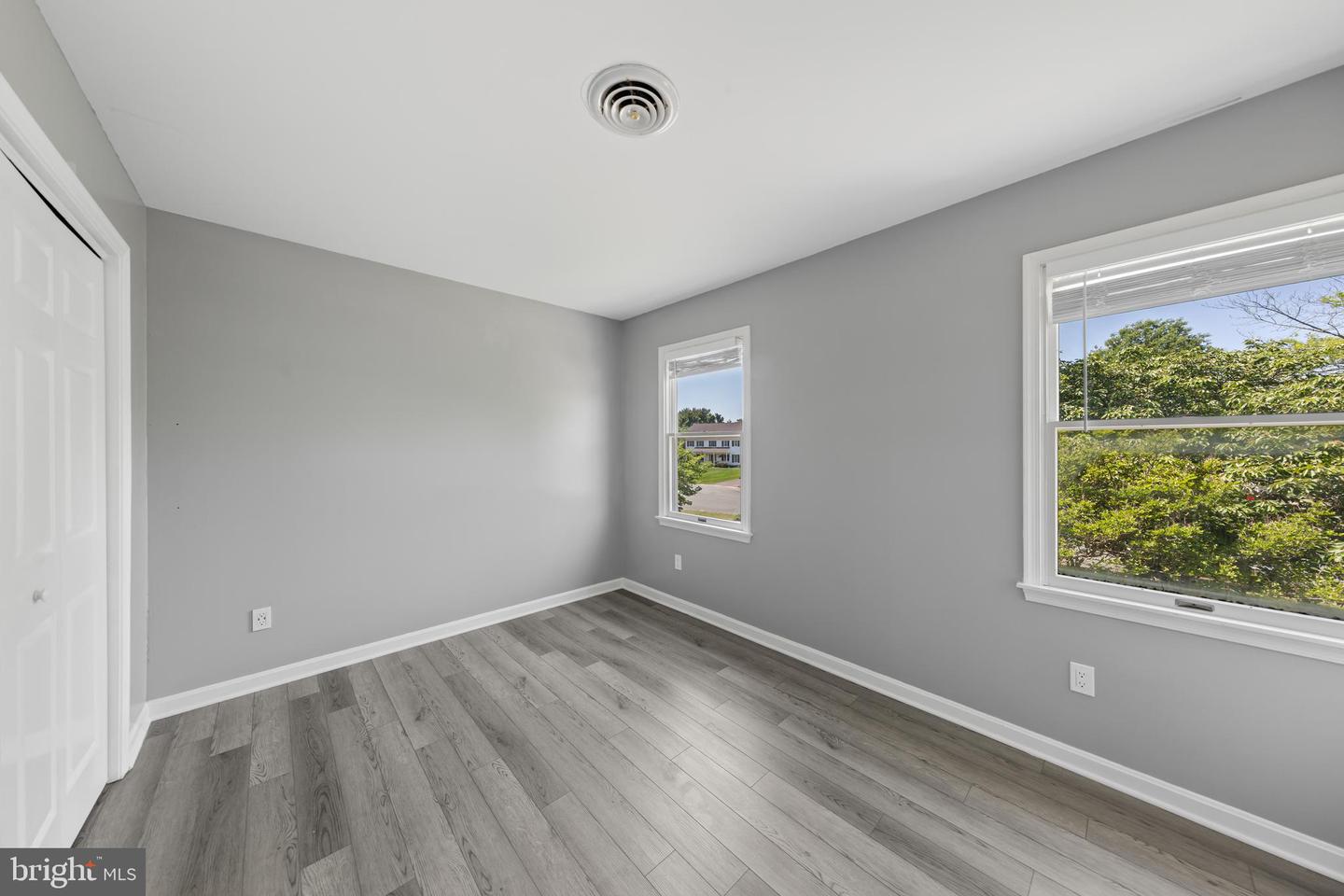 5983 Ridge Spring Cir Property Photo 17