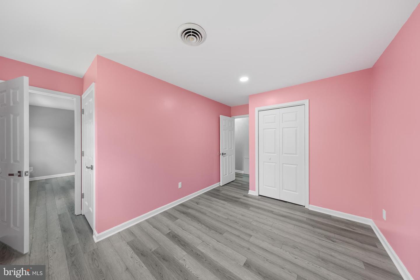 5983 Ridge Spring Cir Property Photo 23