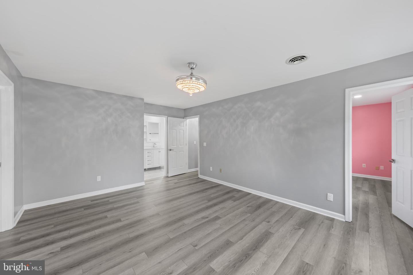 5983 Ridge Spring Cir Property Photo 25