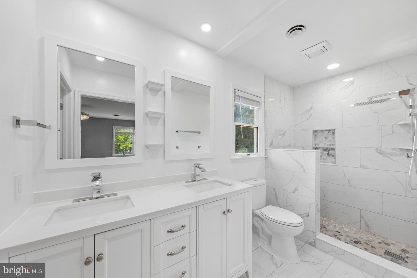 5983 Ridge Spring Cir Property Photo 27