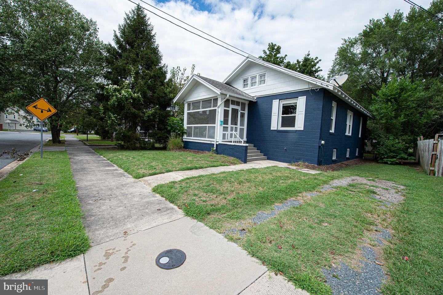 433 Virginia Ave Property Photo