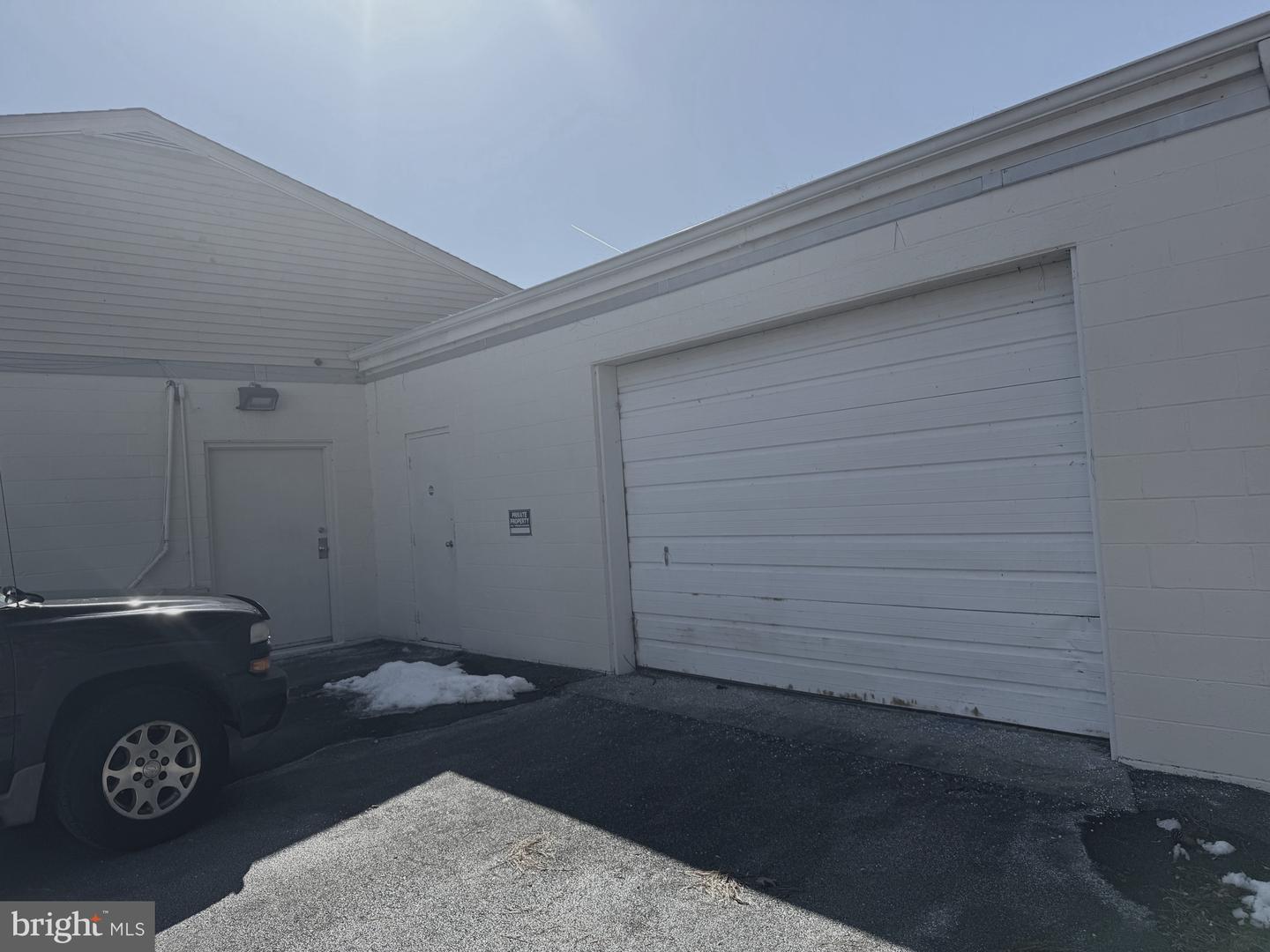 1525 Edgemore Ave Property Photo 8