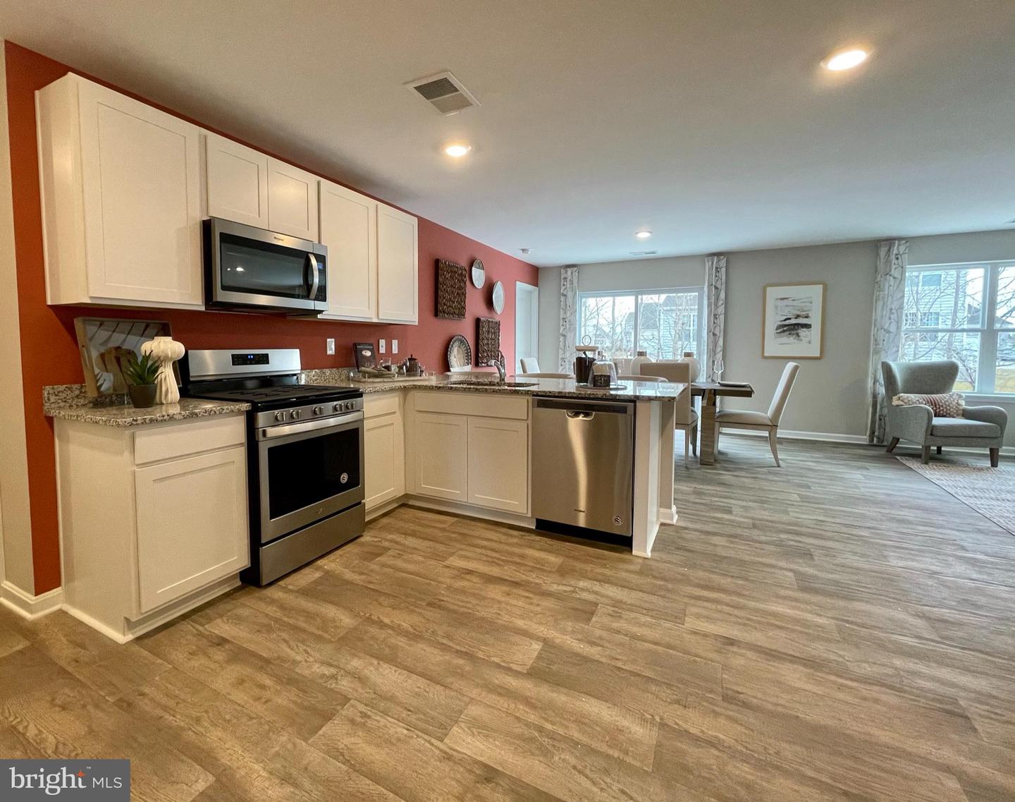 1108 Darrow Ct Property Photo 15