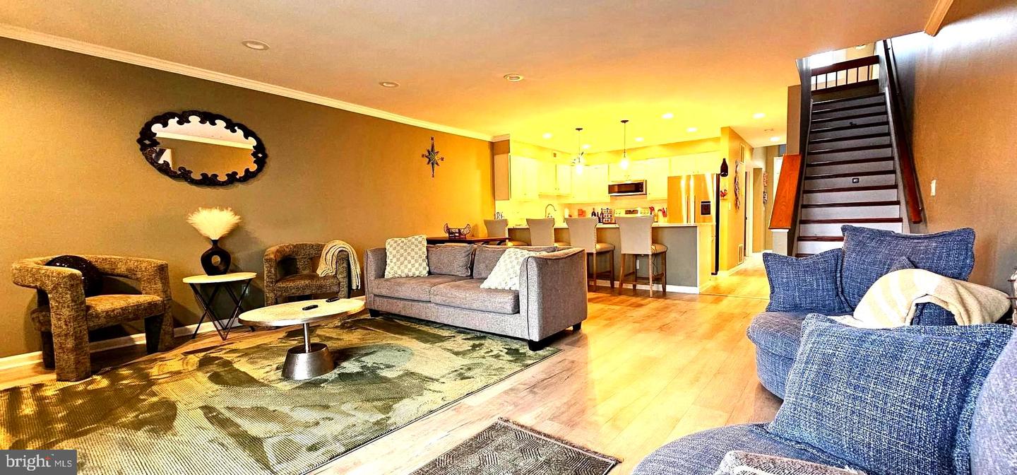 660 River Oak Ct Property Photo 7