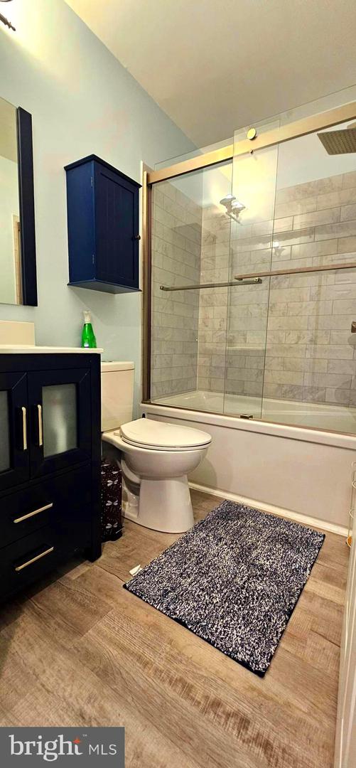 660 River Oak Ct Property Photo 10