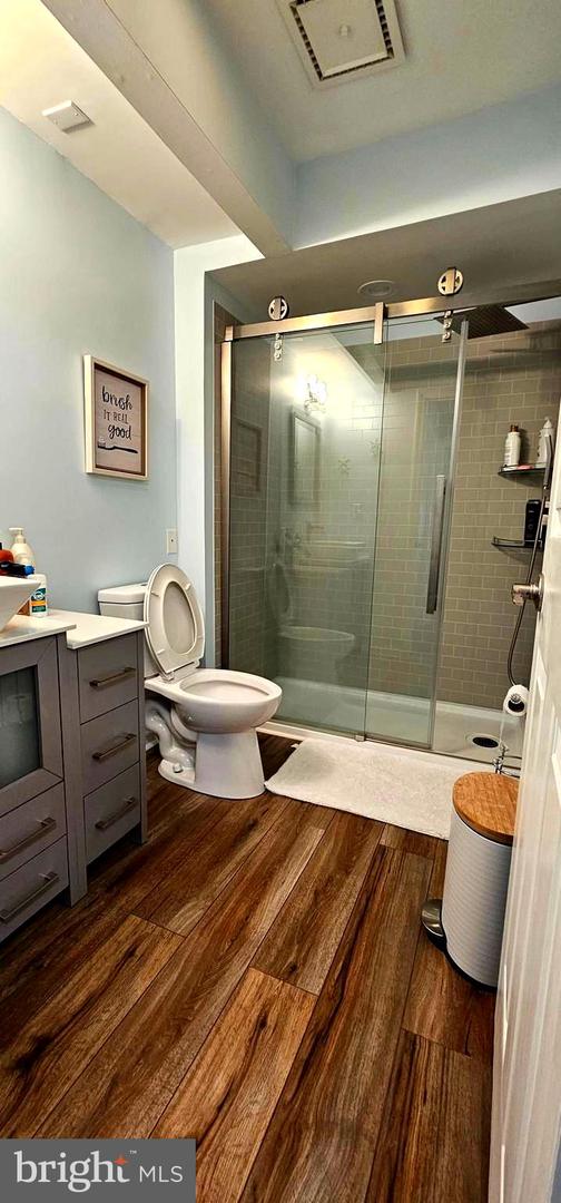 660 River Oak Ct Property Photo 15