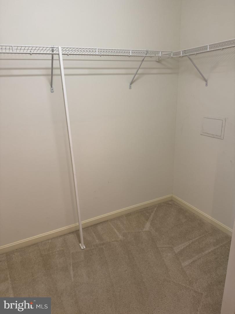 1103 S Schumaker Dr #c-300 Property Photo 10