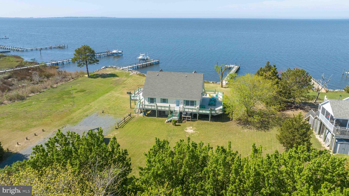 20128 Nanticoke Rd Property Photo 4