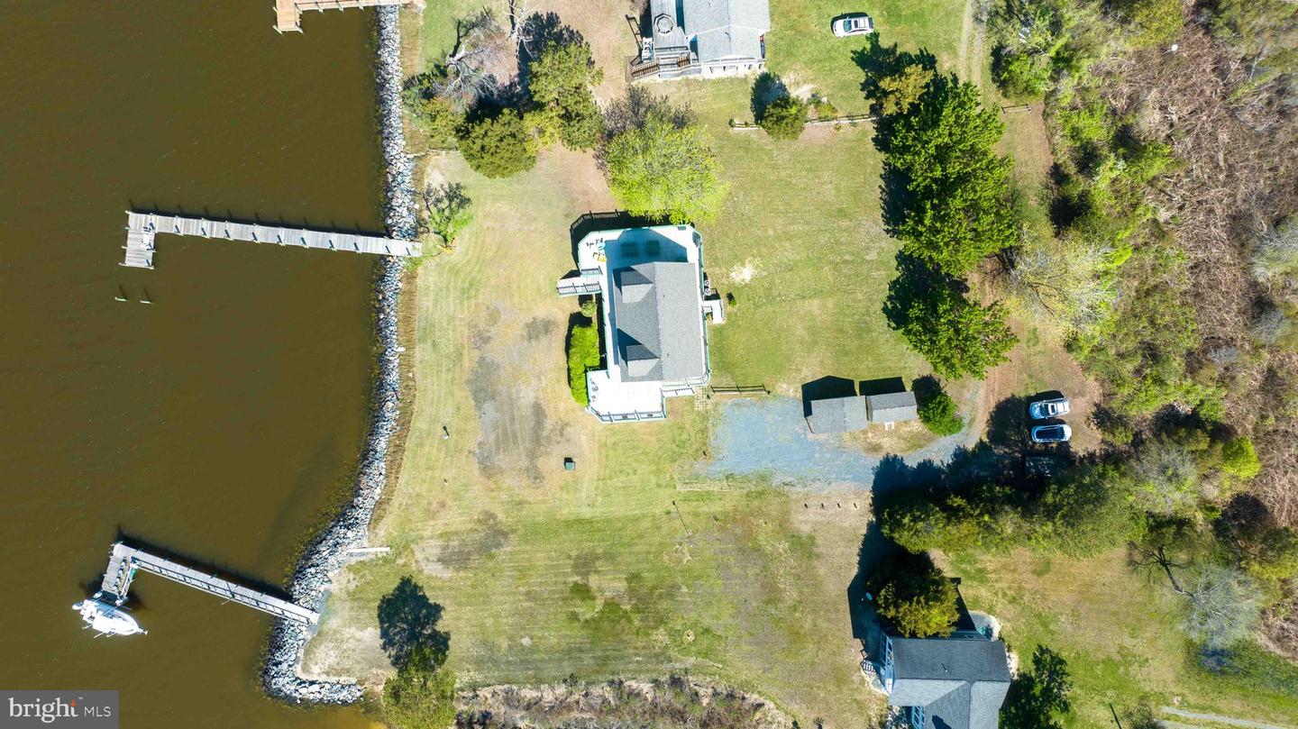20128 Nanticoke Rd Property Photo 9