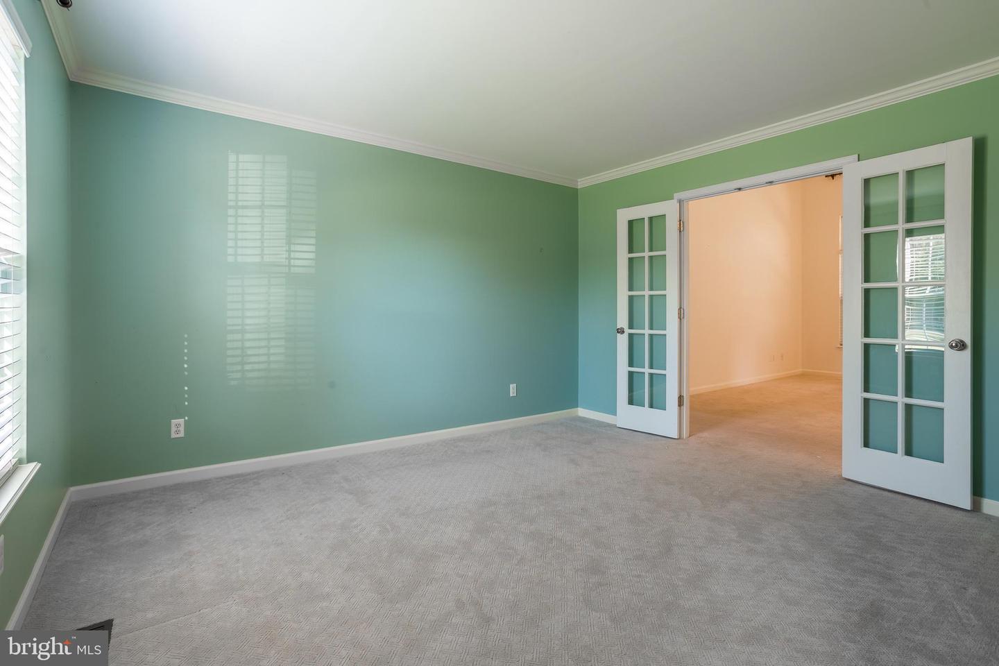 5709 Royal Mile Blvd Property Photo 6