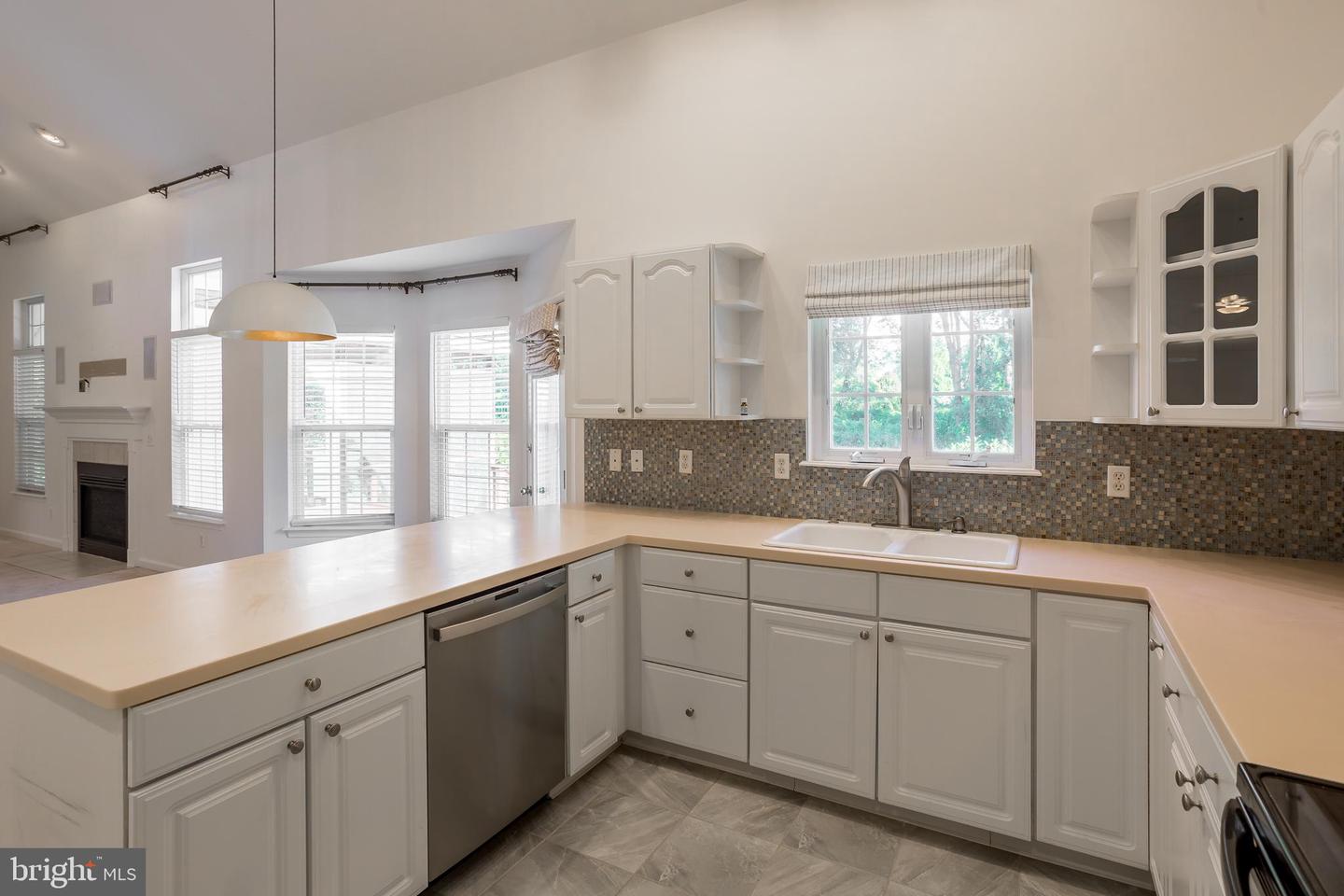 5709 Royal Mile Blvd Property Photo 14