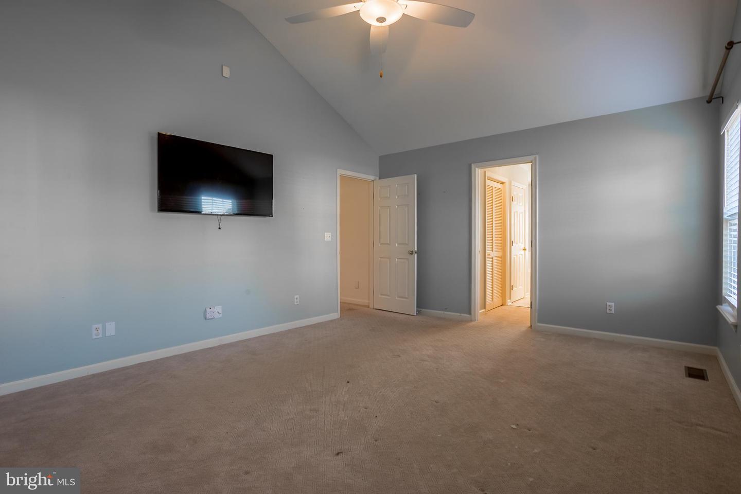 5709 Royal Mile Blvd Property Photo 23