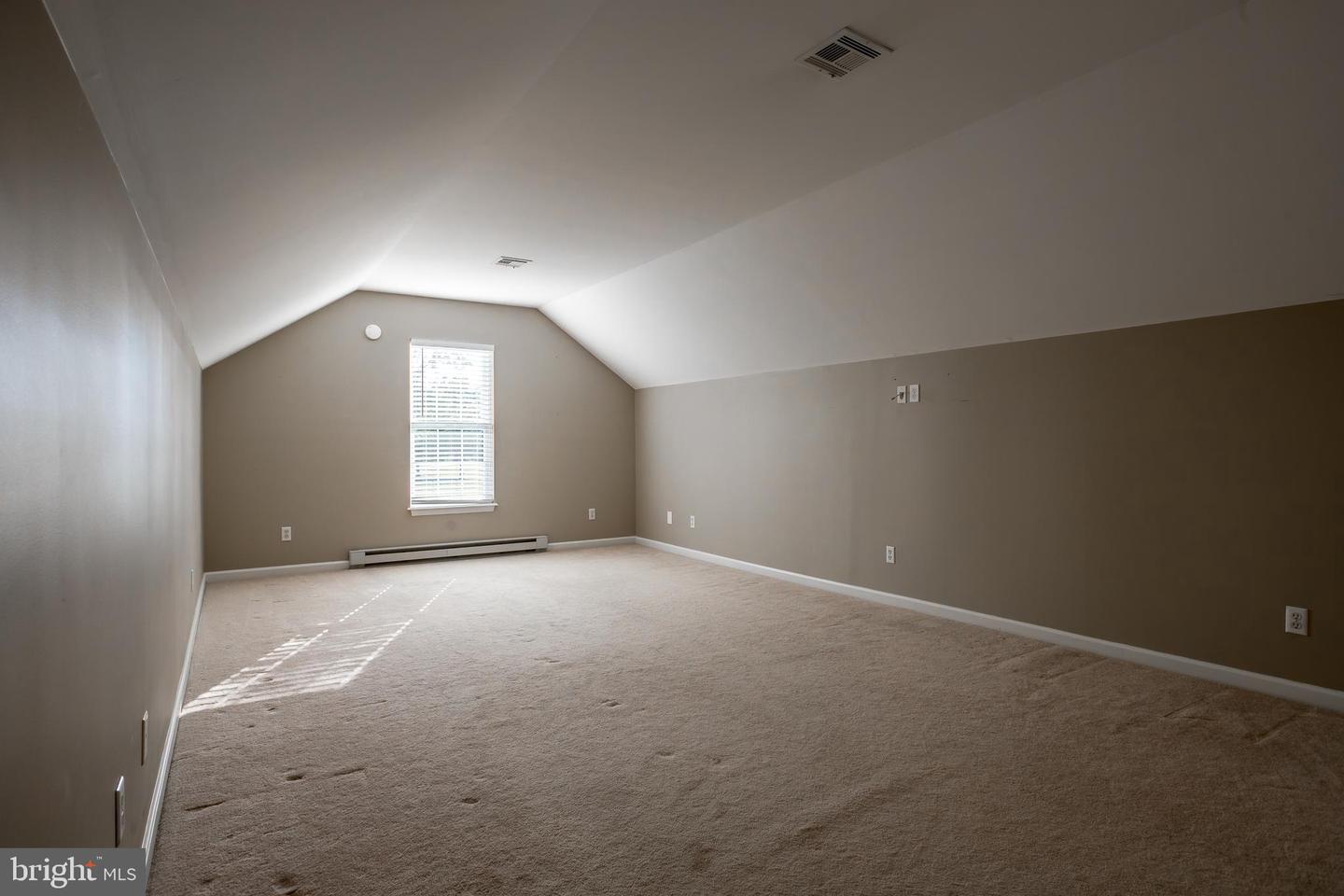 5709 Royal Mile Blvd Property Photo 47