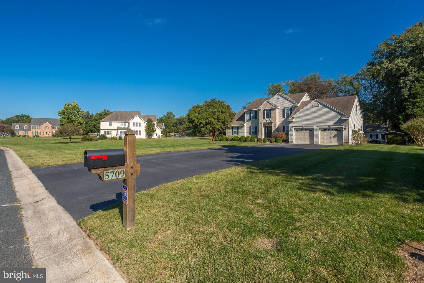 5709 Royal Mile Blvd Property Photo 75