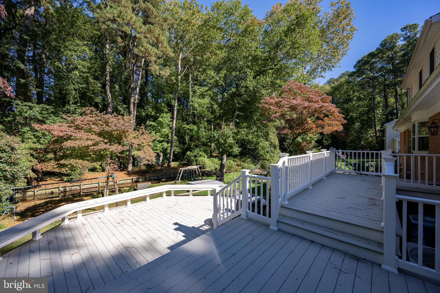 409 Rolling Rd Property Photo 8
