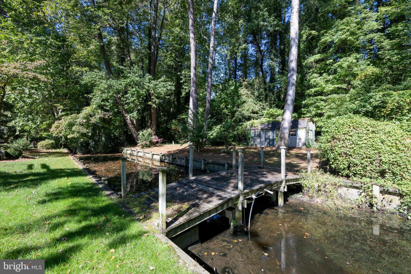 409 Rolling Rd Property Photo 49