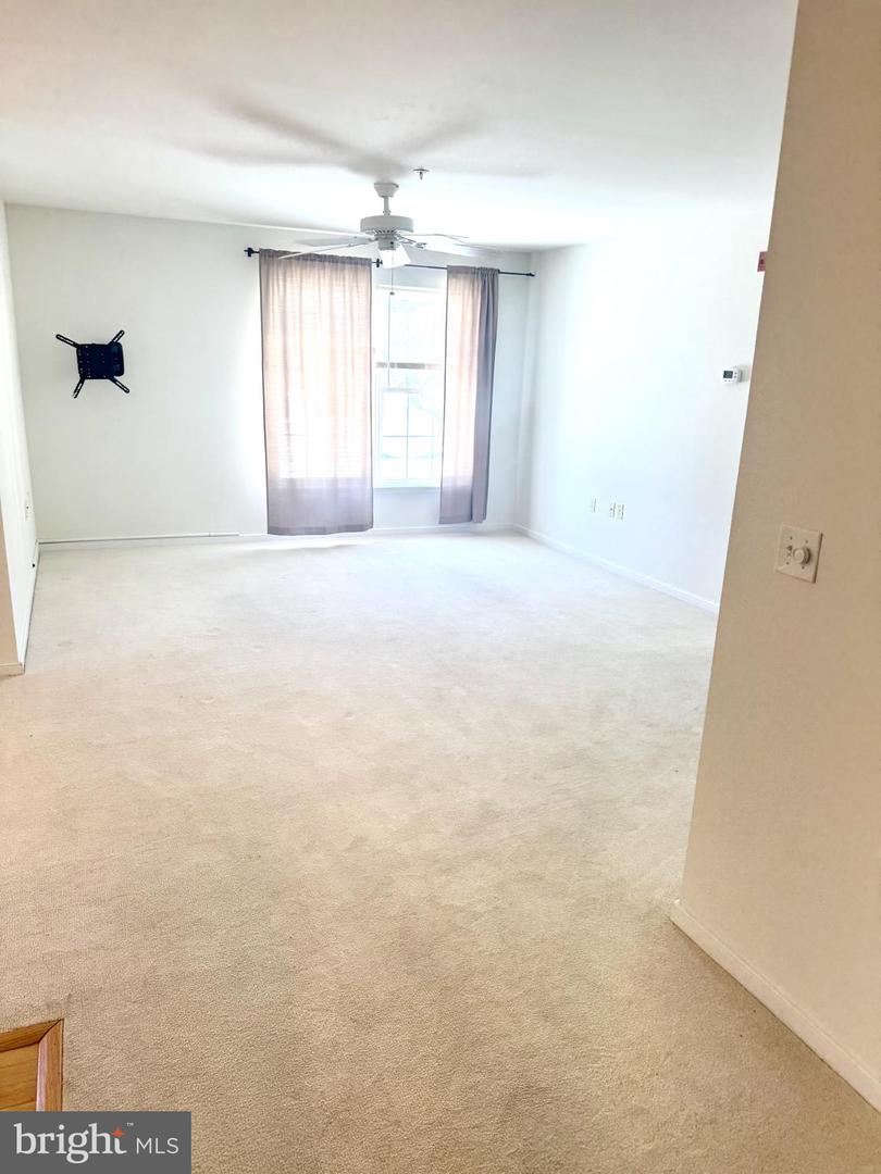 1105 S Schumaker Dr #b-200 Property Photo 3