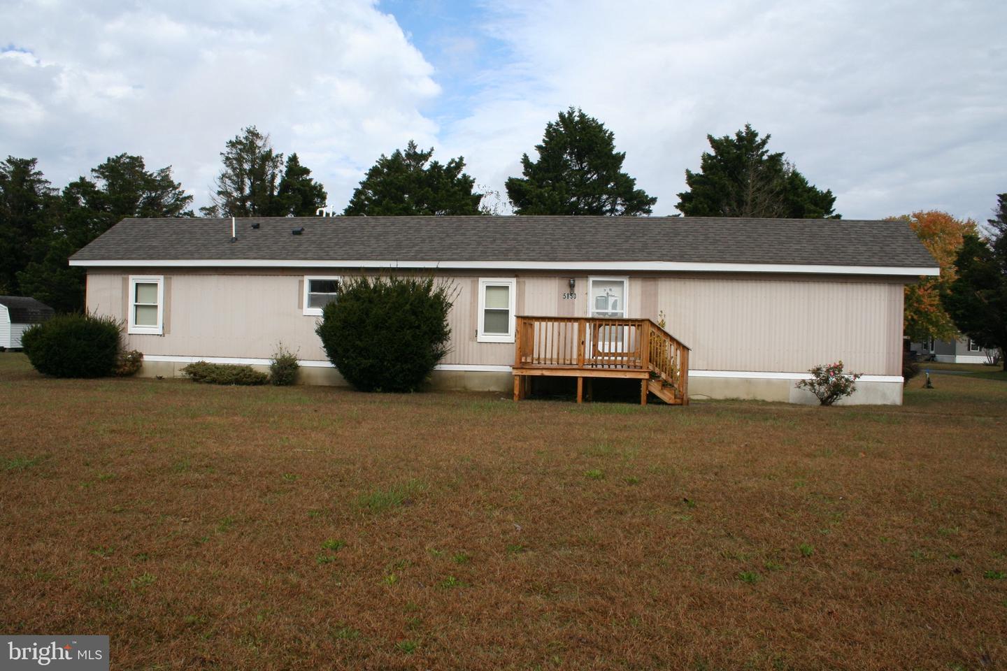 5850 Brook St Property Photo 1