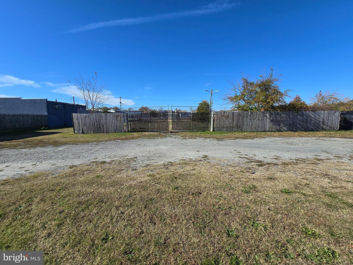 908 UPSHUR ST #4 Property Photo 1