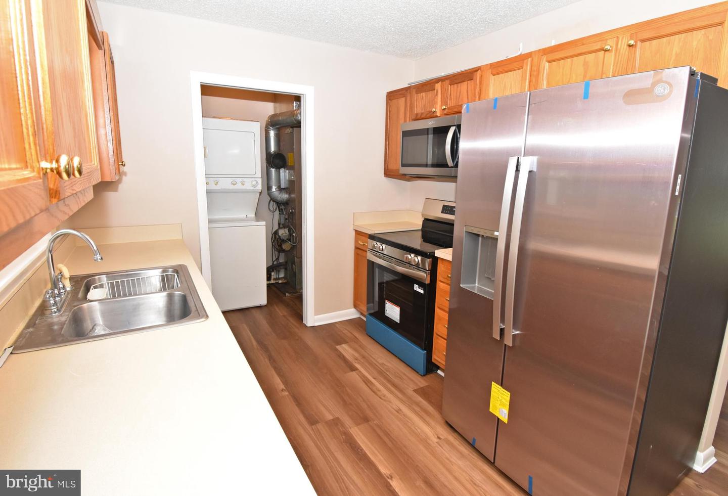 612 Regency Dr Property Photo 3